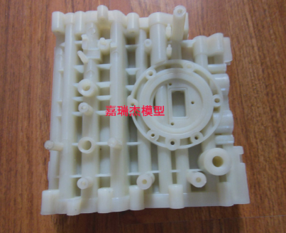 快速成型工藝的應(yīng)用具有怎樣特征？